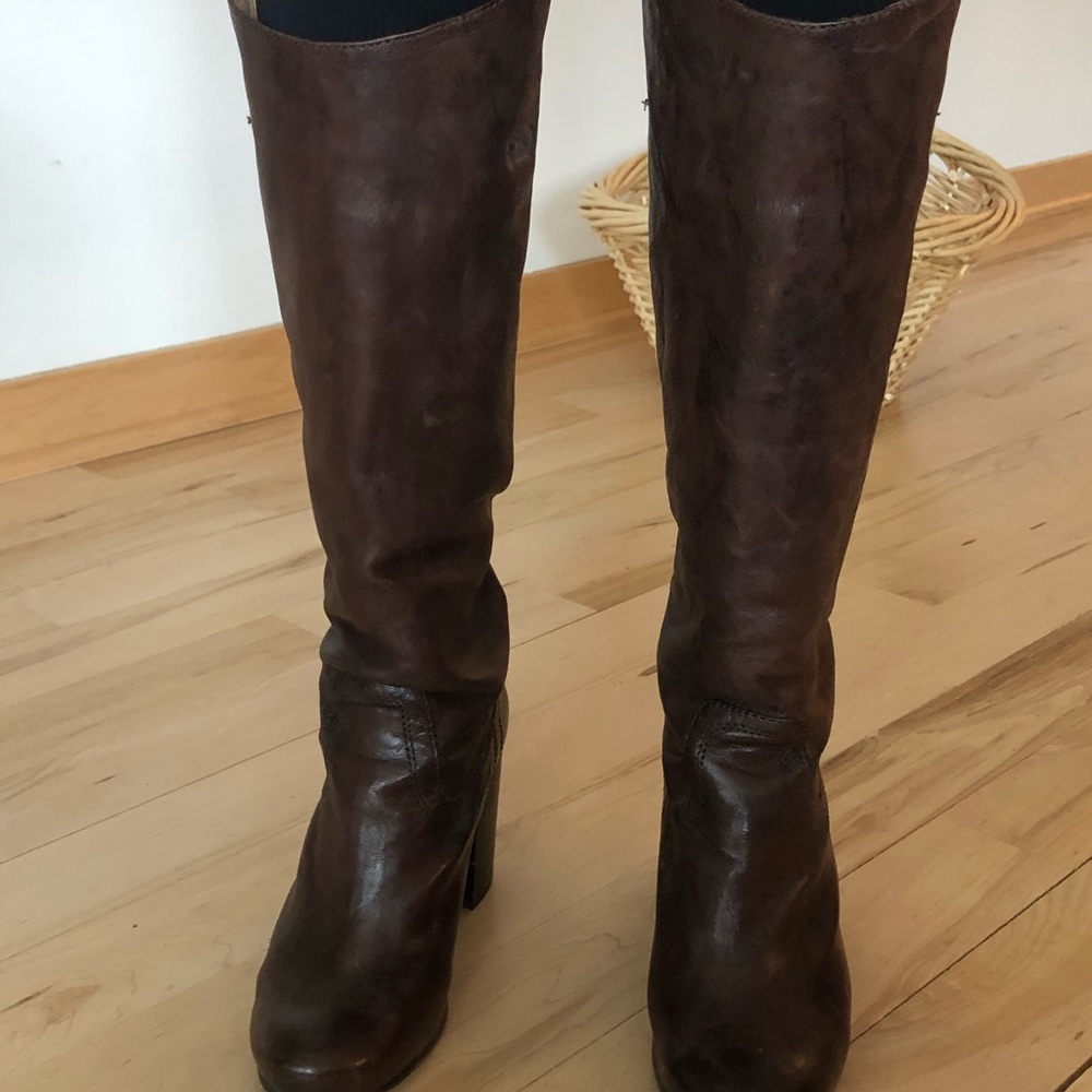 Frye Carson Boot 8.5 - Picture 5 of 13